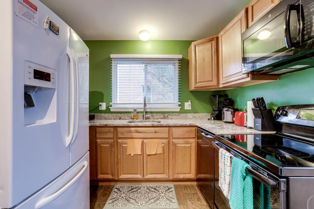 Escape To Our Cozy 3 Bed Rm 2 Bath Unit In Alexandria Va Villa Екстериор снимка
