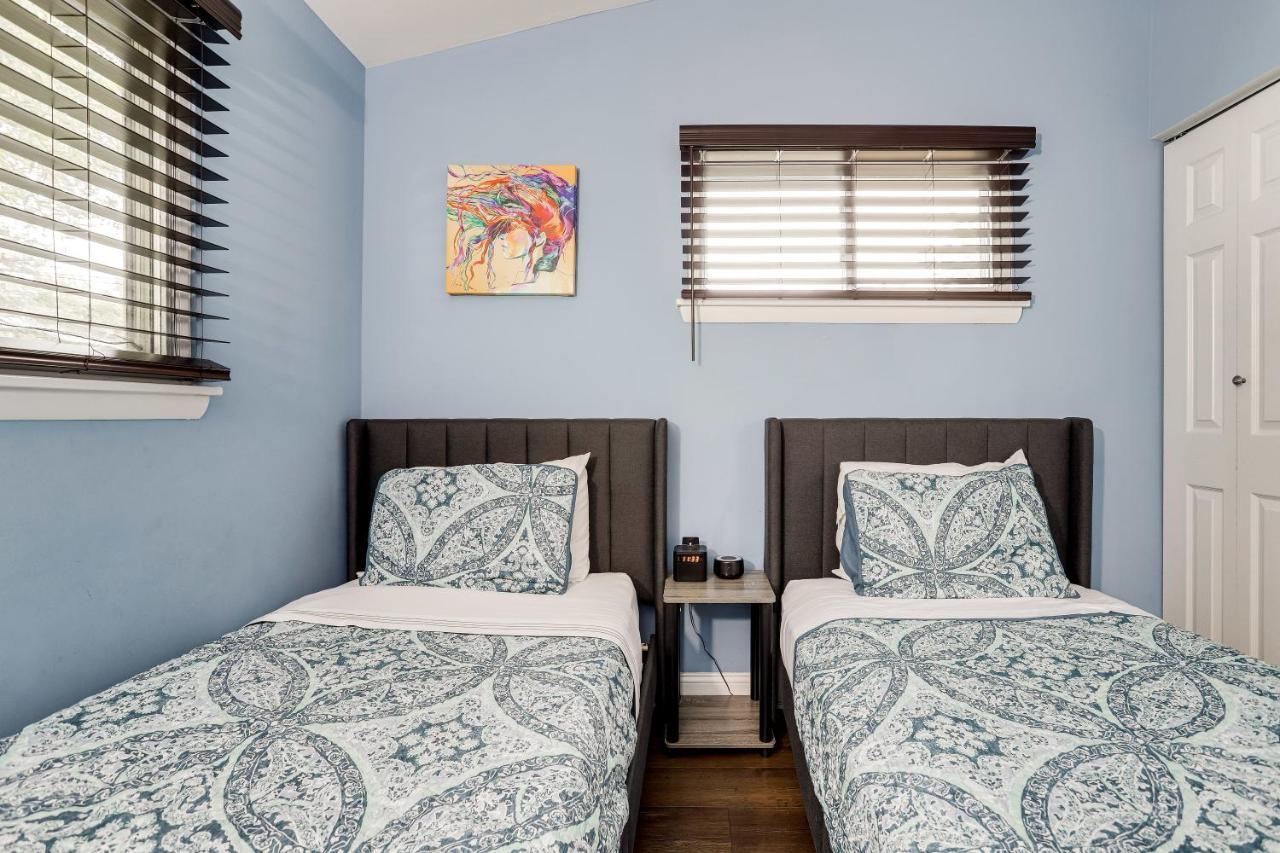 Escape To Our Cozy 3 Bed Rm 2 Bath Unit In Alexandria Va Villa Екстериор снимка