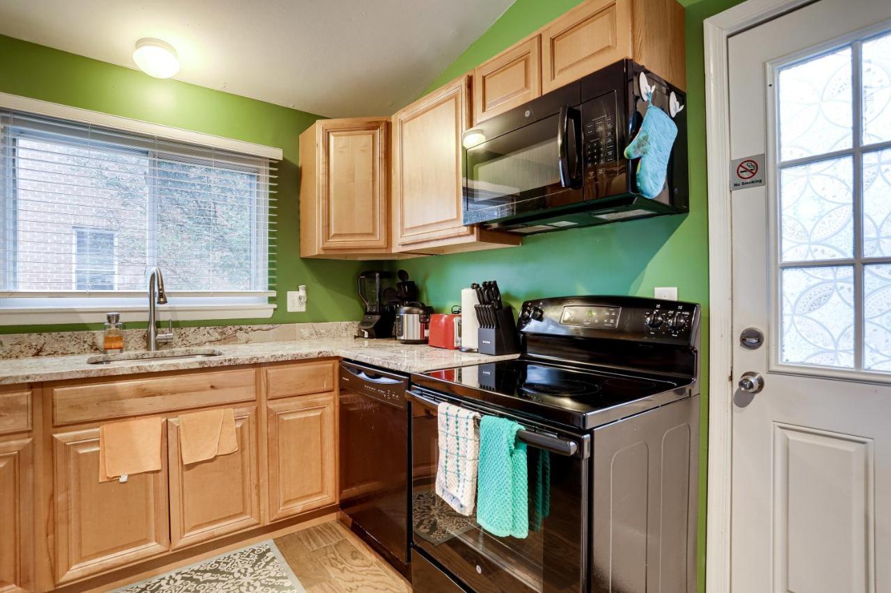Escape To Our Cozy 3 Bed Rm 2 Bath Unit In Alexandria Va Villa Екстериор снимка